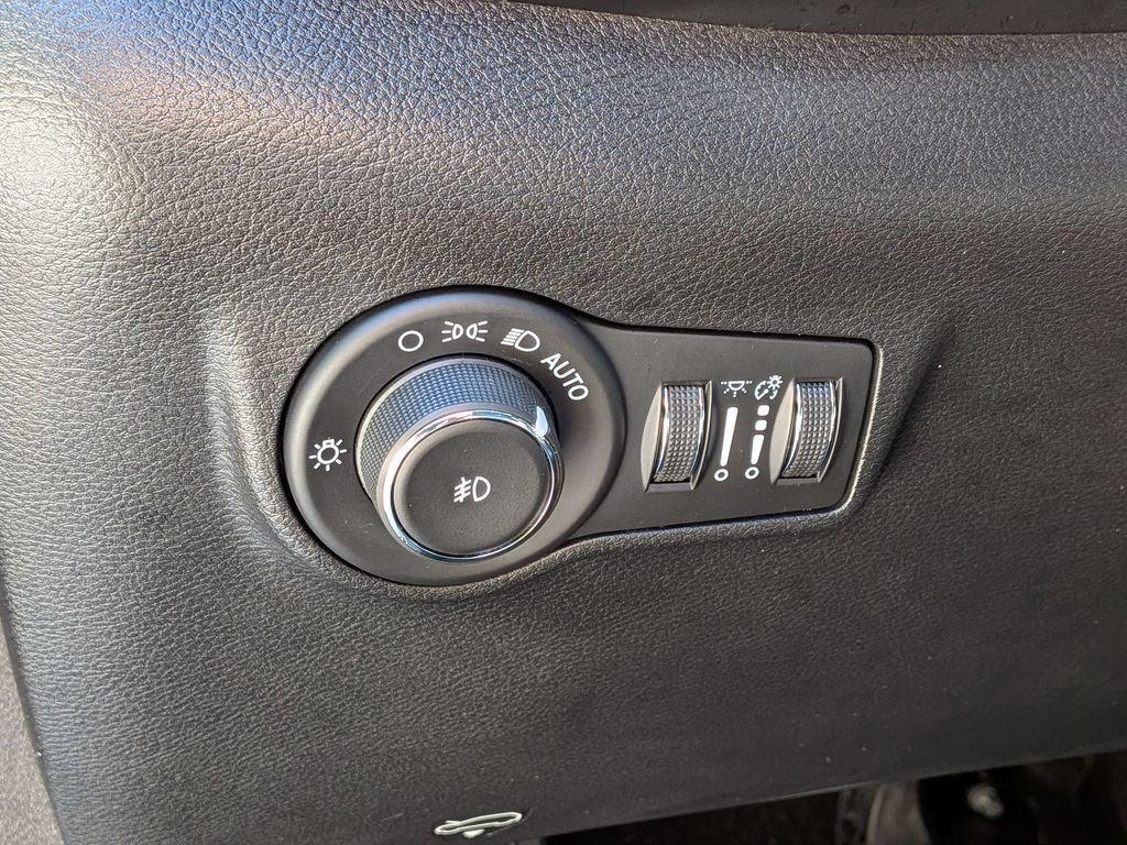 Used 2026 Black Jeep Limited image 13