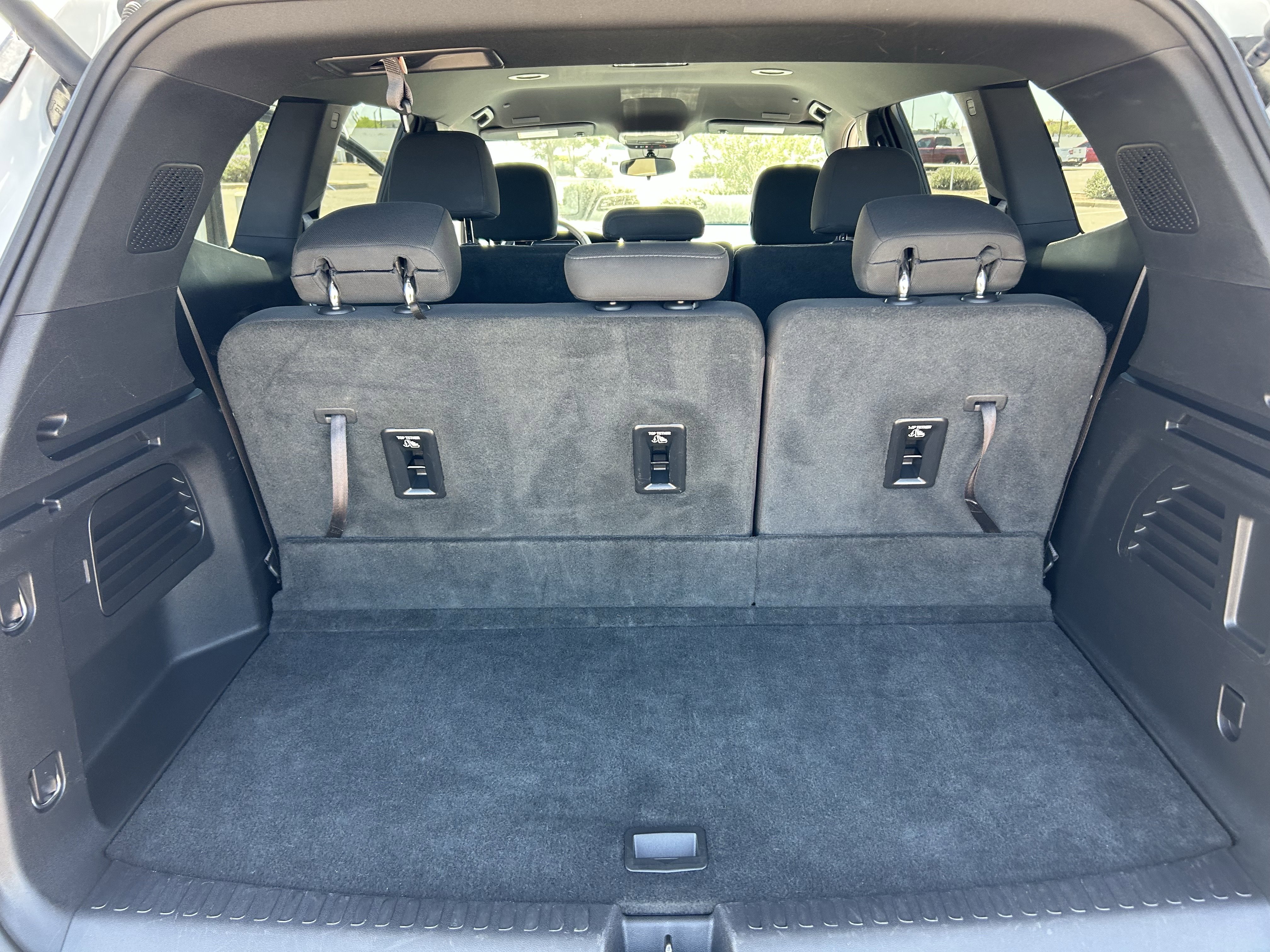 2025 GMC Acadia Elevation - Photo 10