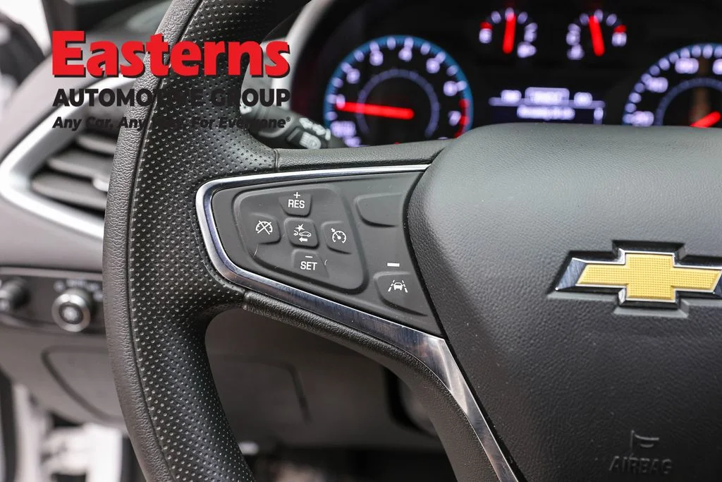 Used 2023 White Chevrolet LT image 15