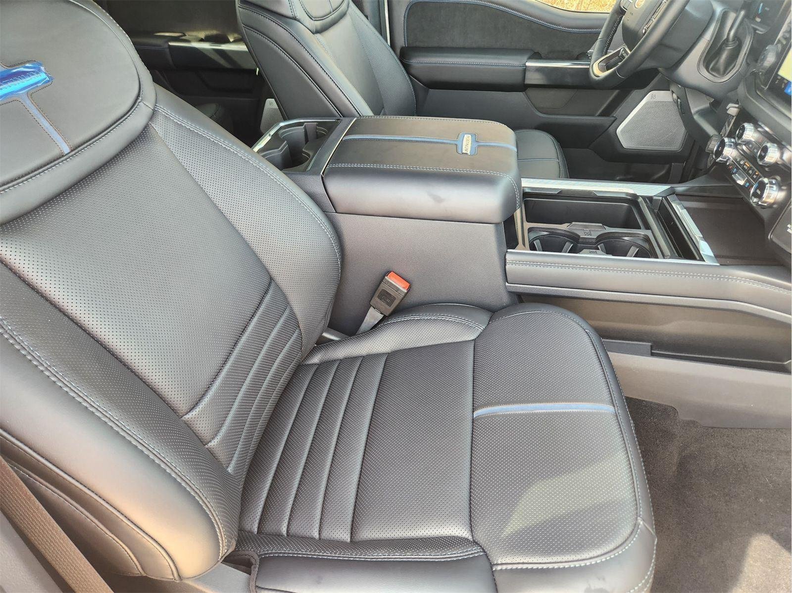 New 2026 Star White Metallic Tri-Coat Ford F-250® Platinum® image 10