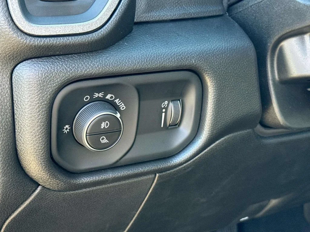 2026 RAM 2500 Tradesman - Photo 24