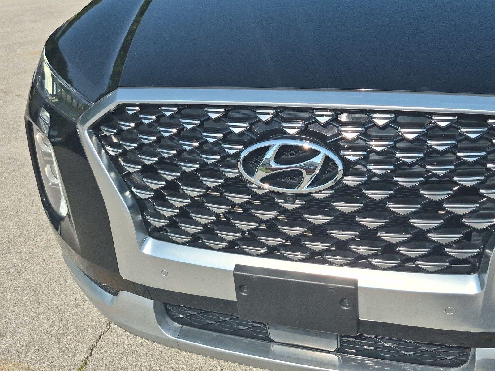 Used 2021 Becketts Black Hyundai Calligraphy image 13