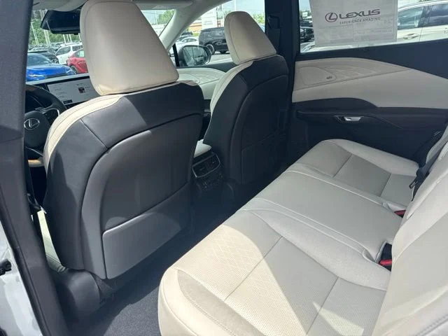 New 2026 Iridium Lexus LUXURY image 26