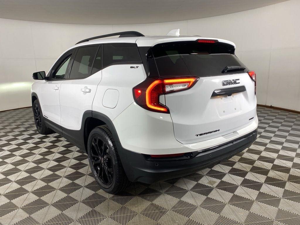 Used 2022 Summit White GMC SLT image 8