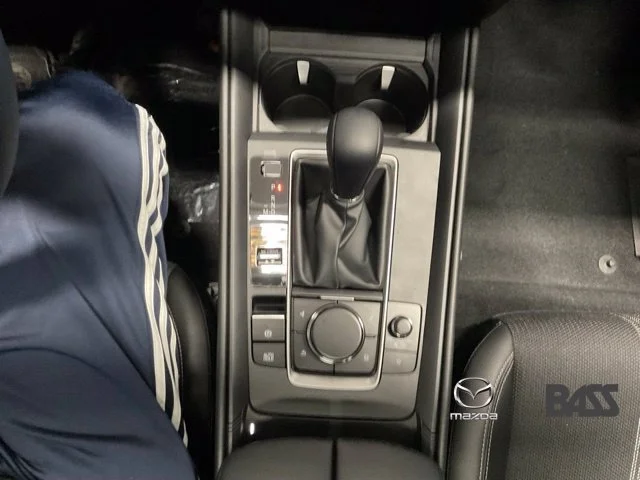 New 2026 Wind Chill Pearl Mazda 2.5 S Preferred AWD image 36