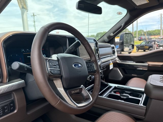 New 2026 Agate Black Metallic Ford King Ranch image 24