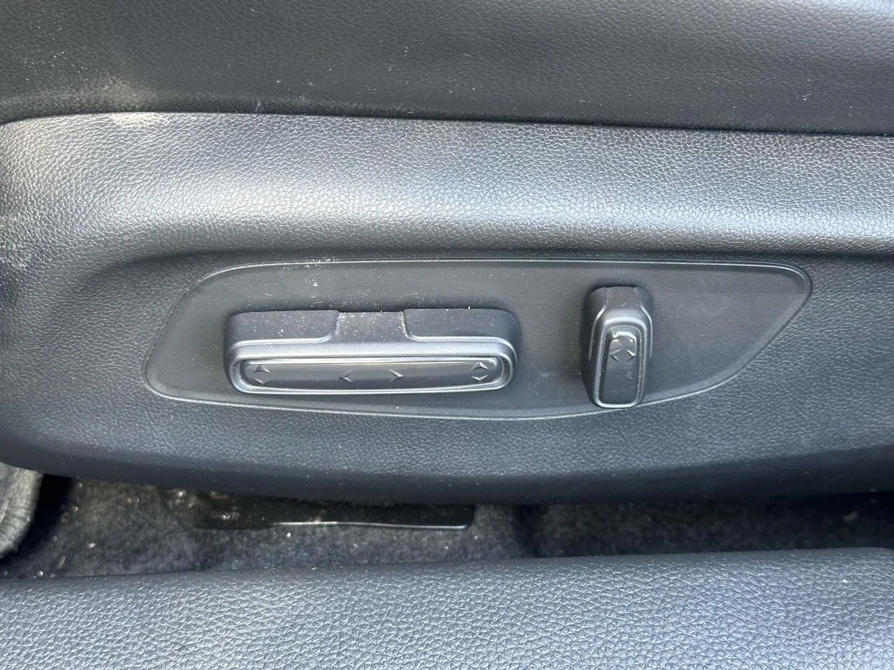 Used 2025 Meteorite Gray Metallic Honda Sport image 20