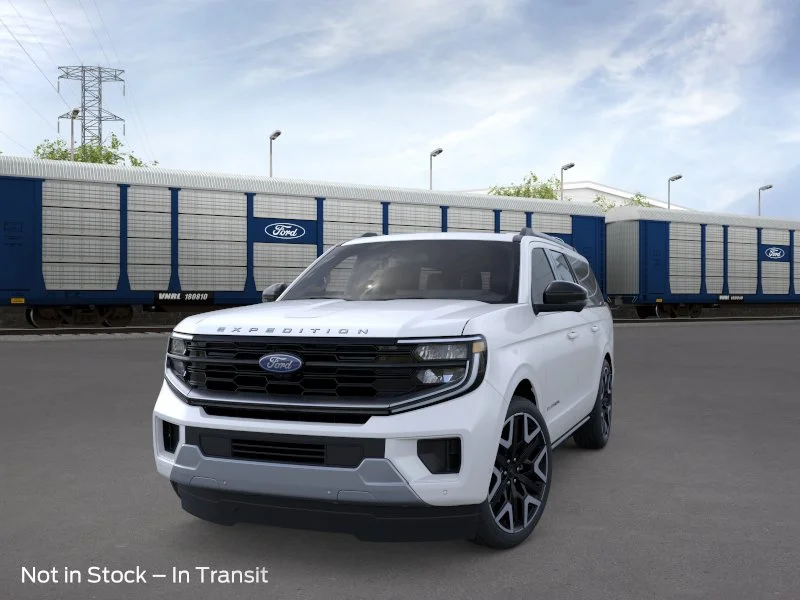 New 2026 Star White Metallic Tri-Coat Ford MAX Platinum® image 2