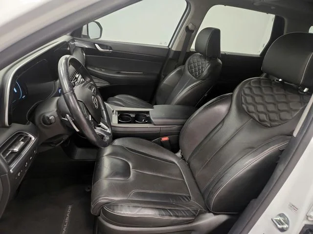 Used 2021 White Hyundai Limited image 19