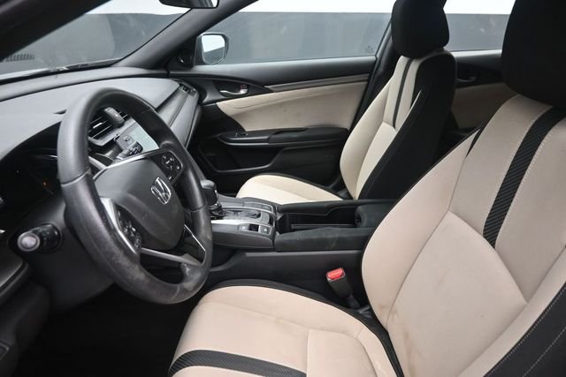 Used 2019  Honda EX image 16