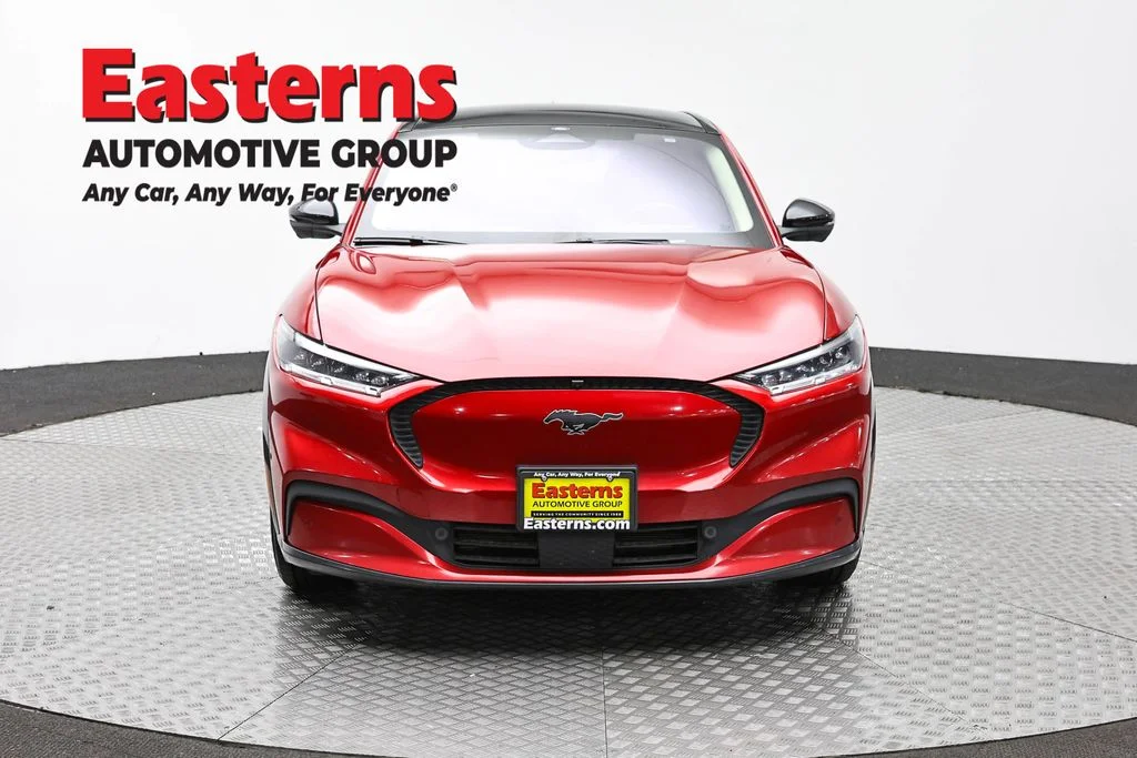 Used 2023 Red Ford California Route 1 image 2