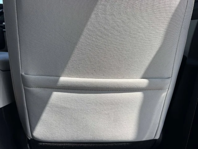 Used 2025 Silver Hyundai SEL image 30
