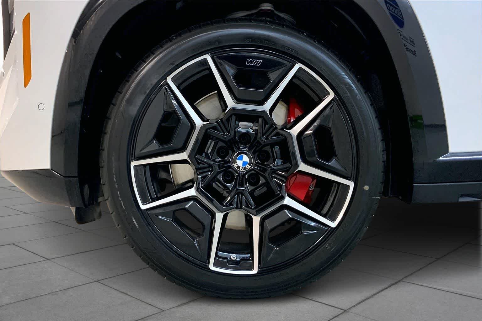 New 2026 Mineral White Metallic BMW Label image 11