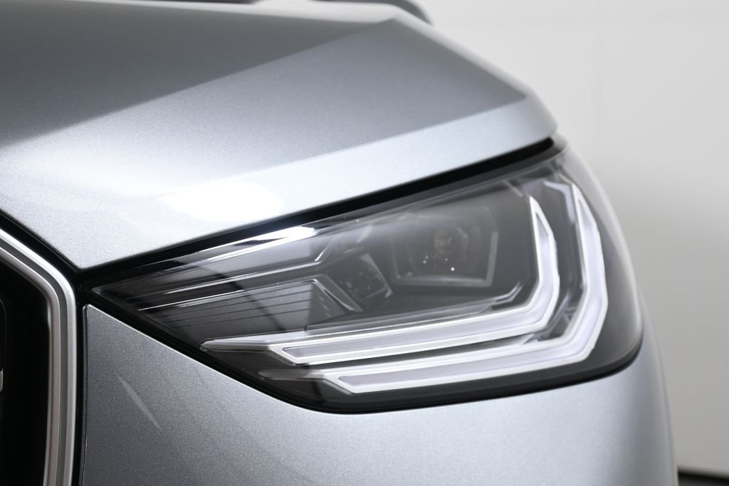 Used 2026 Gray BMW 30 xDrive image 11