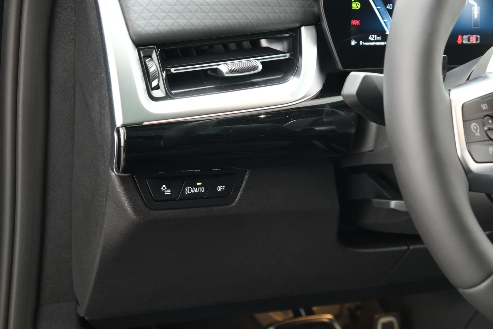 New 2026 Black Sapphire Metallic BMW xDrive28i image 27