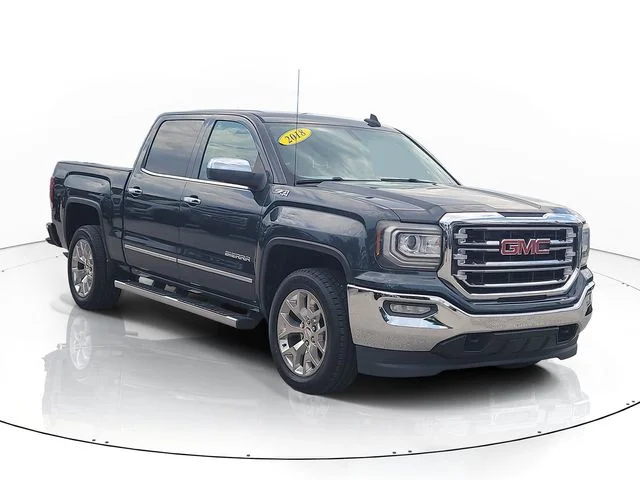 Used 2018 Gray GMC SLT image 3