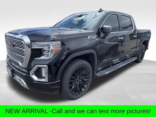 2021 GMC Sierra 4WD Crew Cab Short Box Denali's photo
