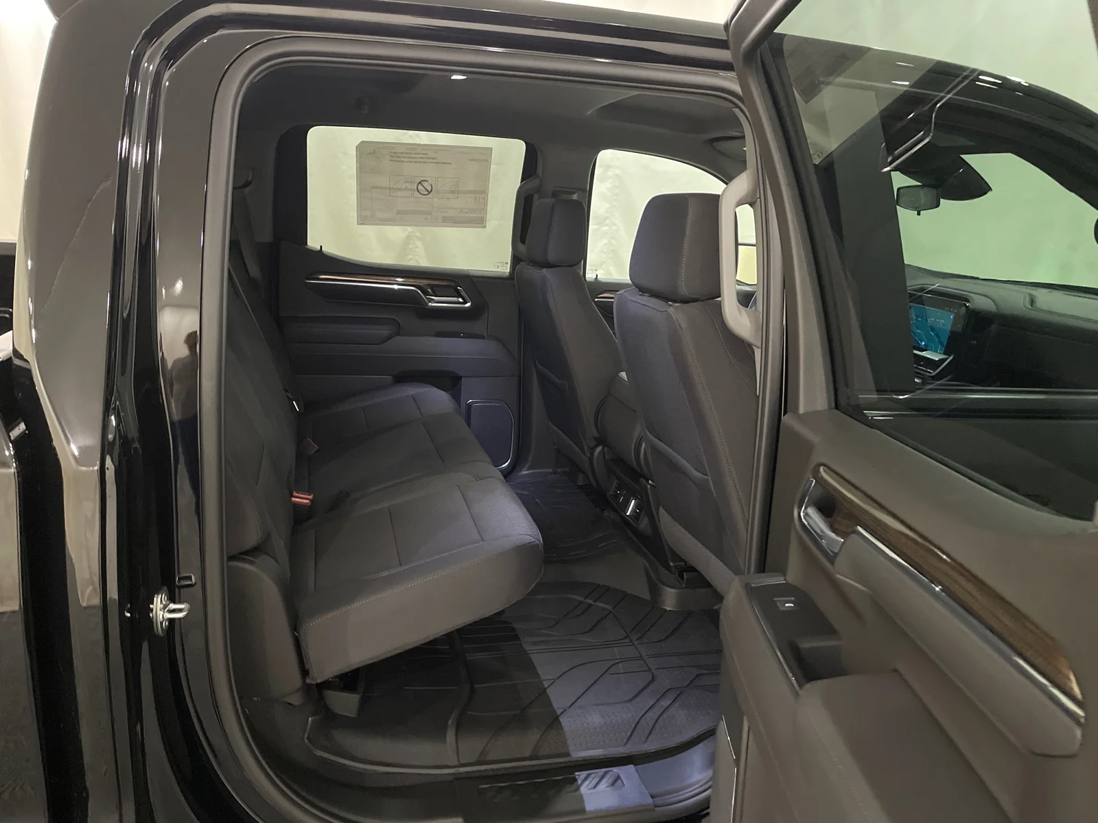 2026 Chevrolet Silverado 1500 LT - Photo 24