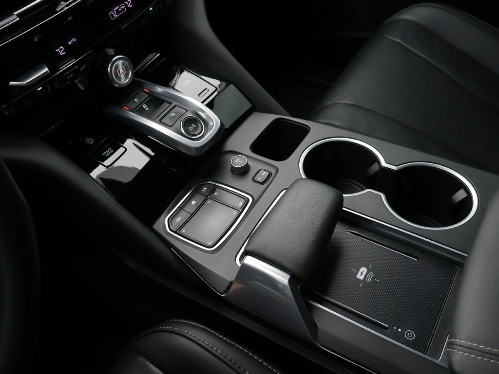 Used 2024  Acura Technology image 25
