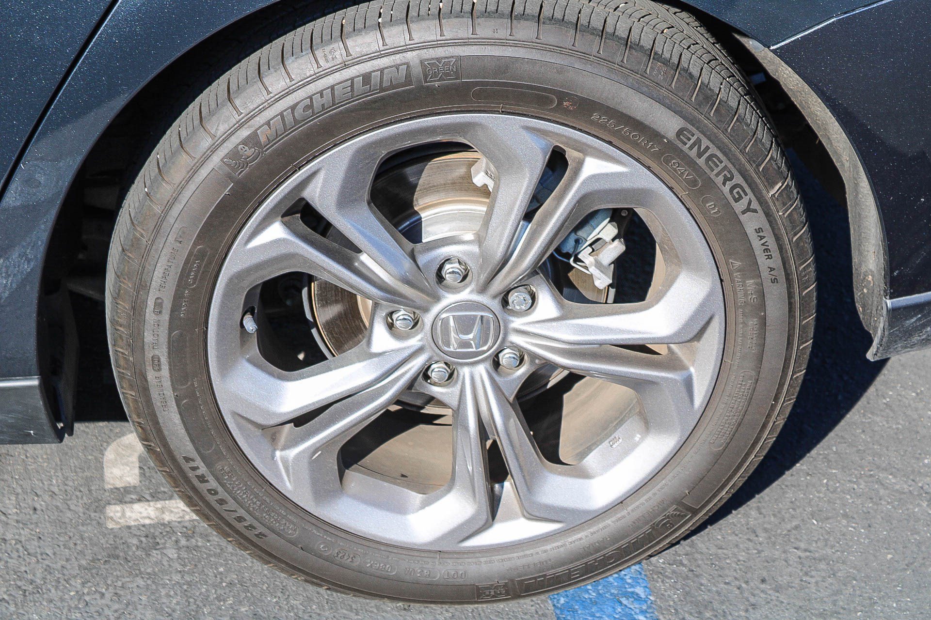 2024 Honda Accord EX - Photo 11
