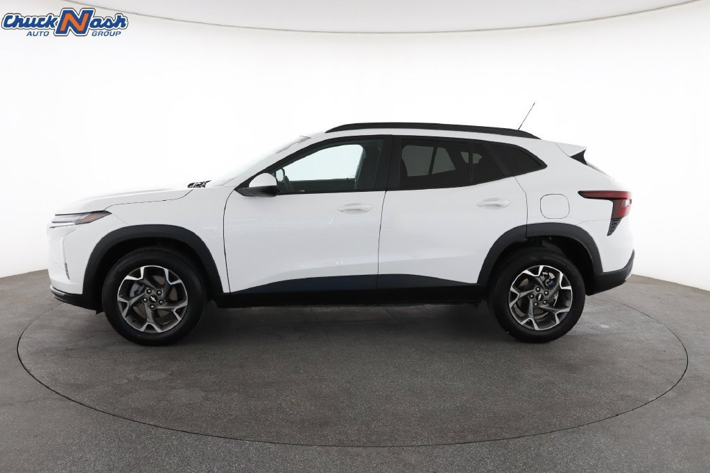 2025 Chevrolet Trax LT - Photo 7