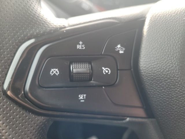 Used 2023 Gray Chevrolet LT image 20