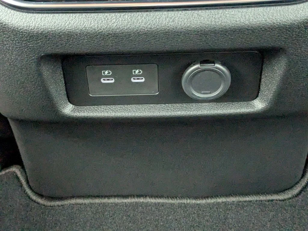 2026 Nissan Armada SL - Photo 15