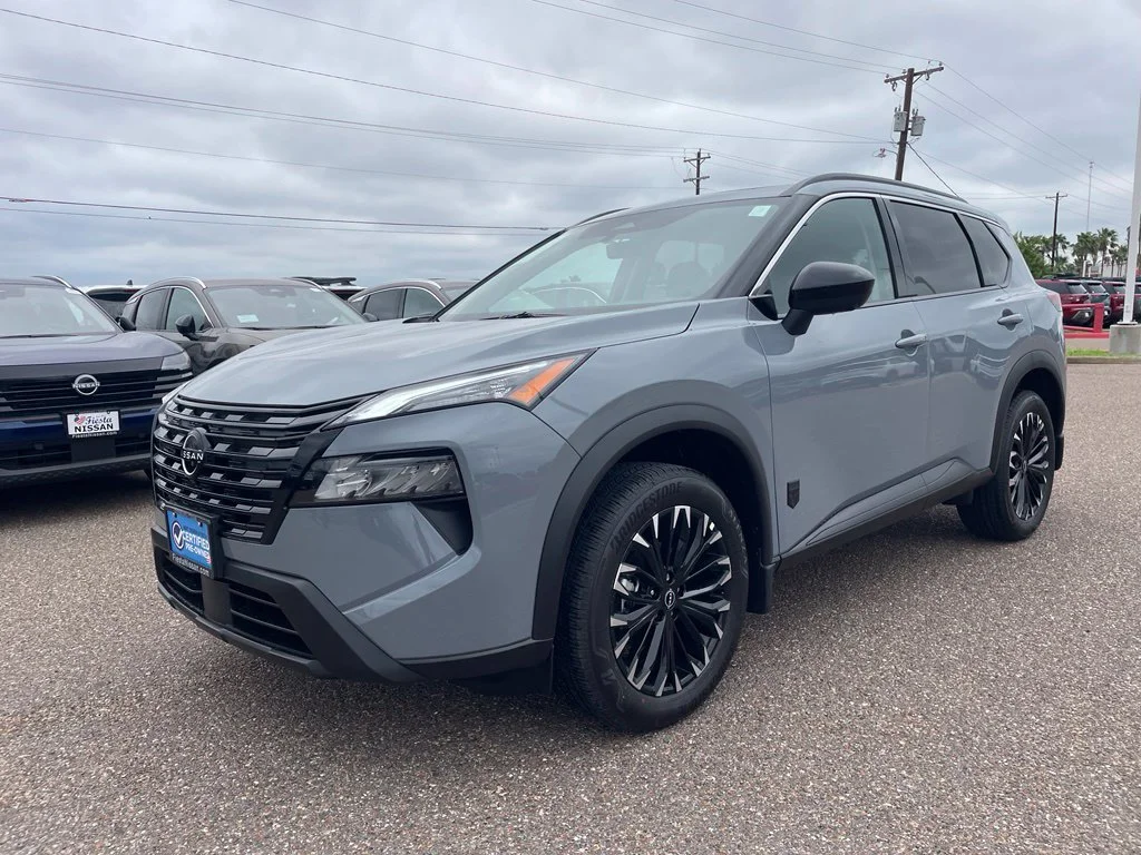 Used 2026 Gray Nissan Dark Armor image 3
