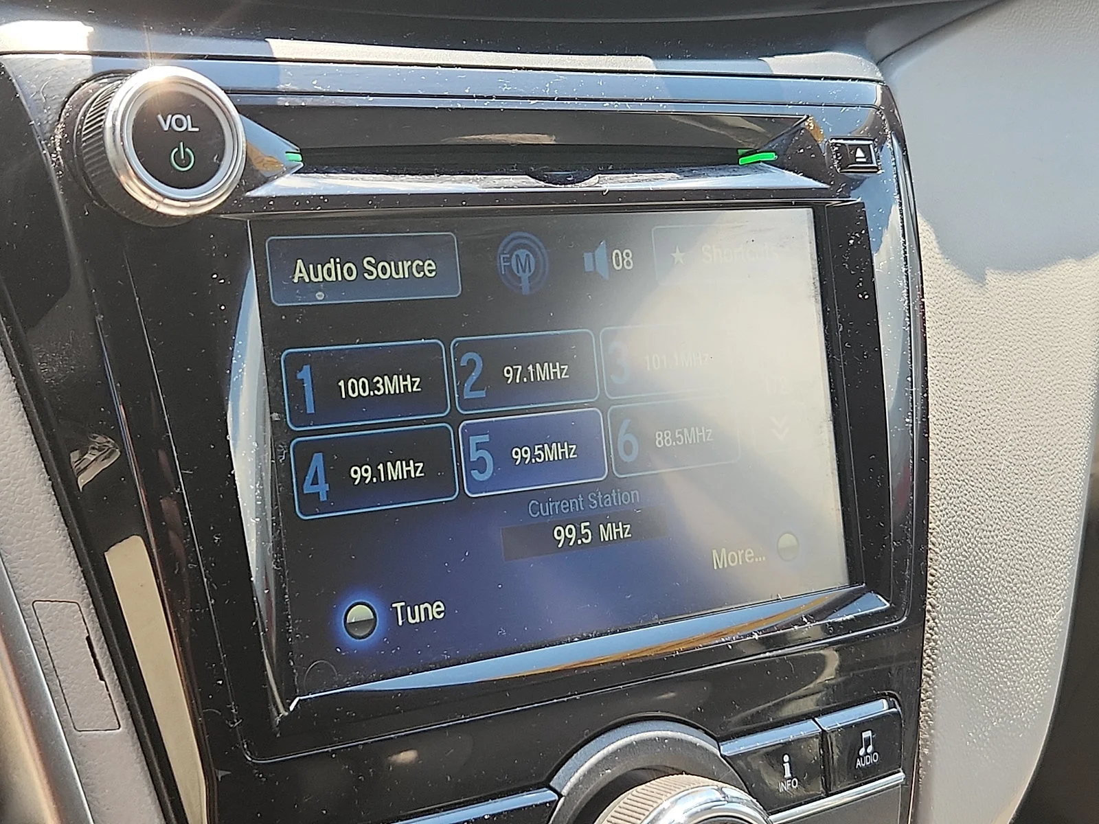 Used 2014 Blue Honda EX image 17
