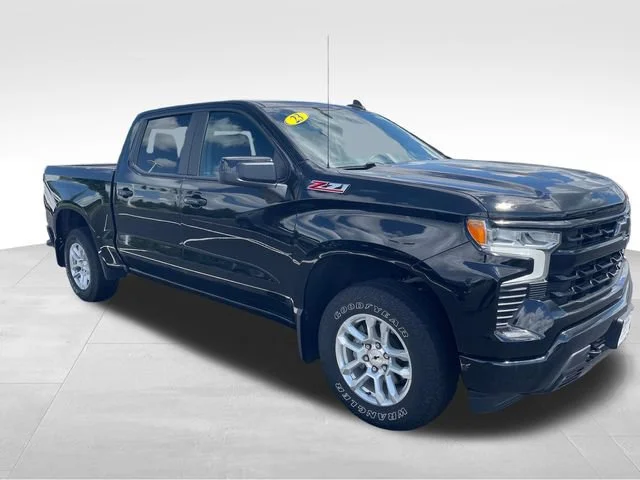 Used 2023 Black Chevrolet RST image 8