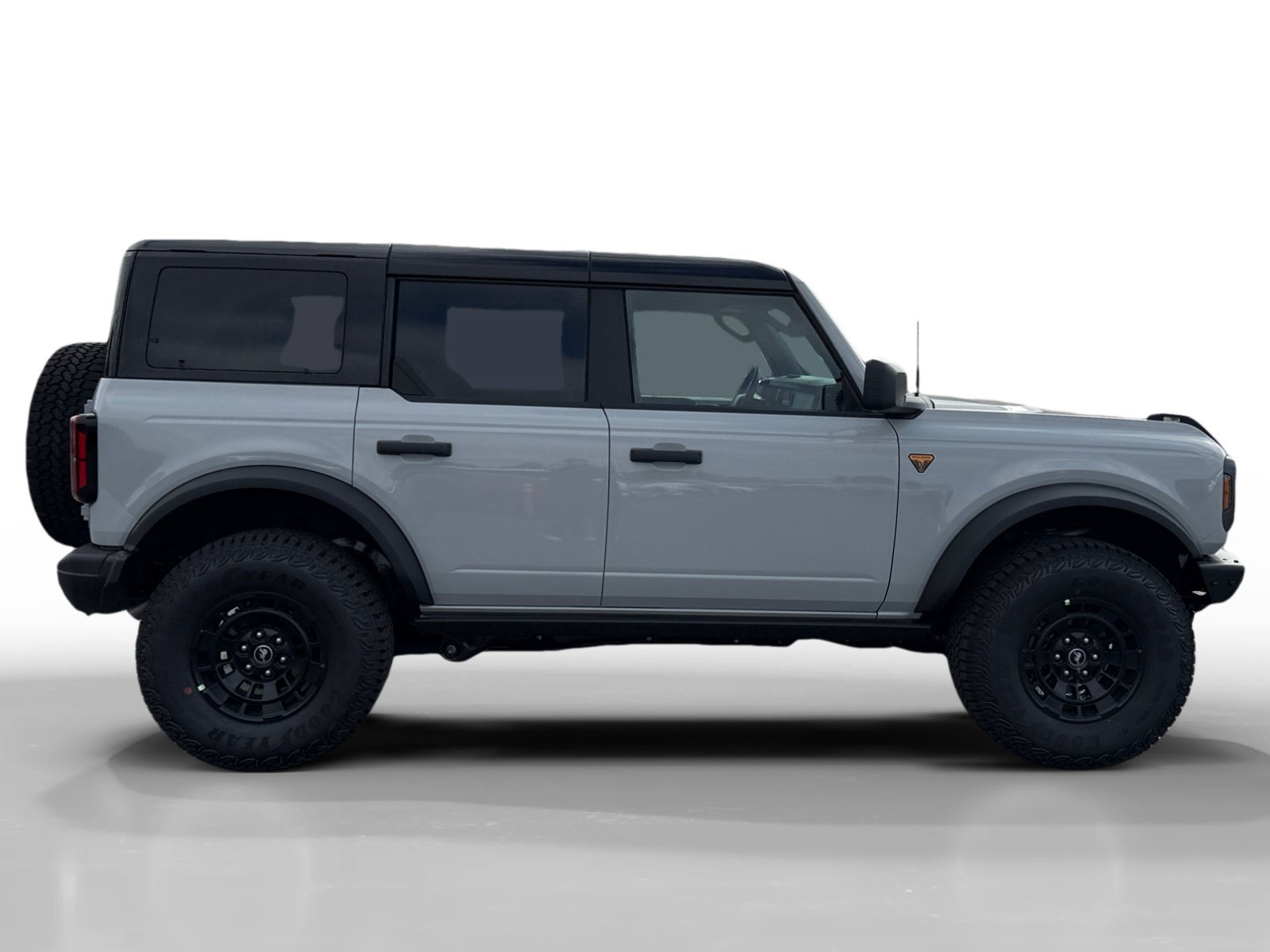 New 2026 Avalanche Gray Ford Badlands® image 6