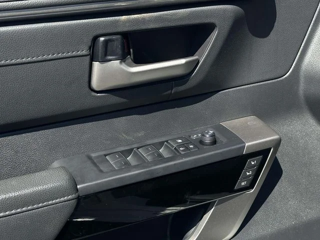 2024 Toyota Tundra Limited - Photo 28