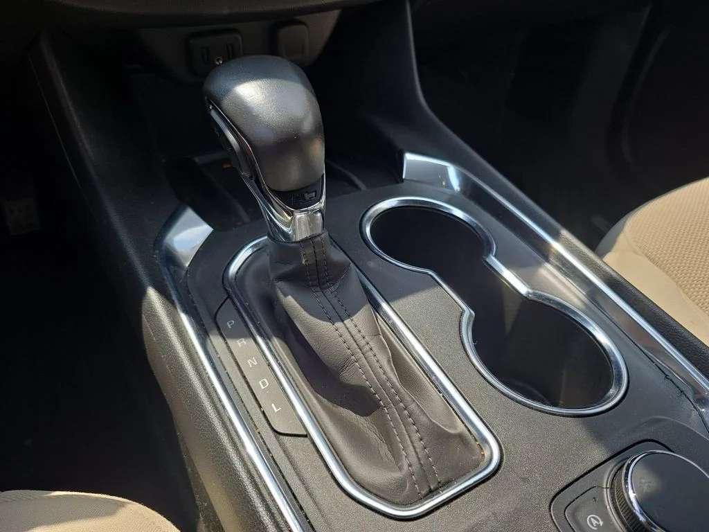 2022 Chevrolet Traverse 1LT - Photo 16