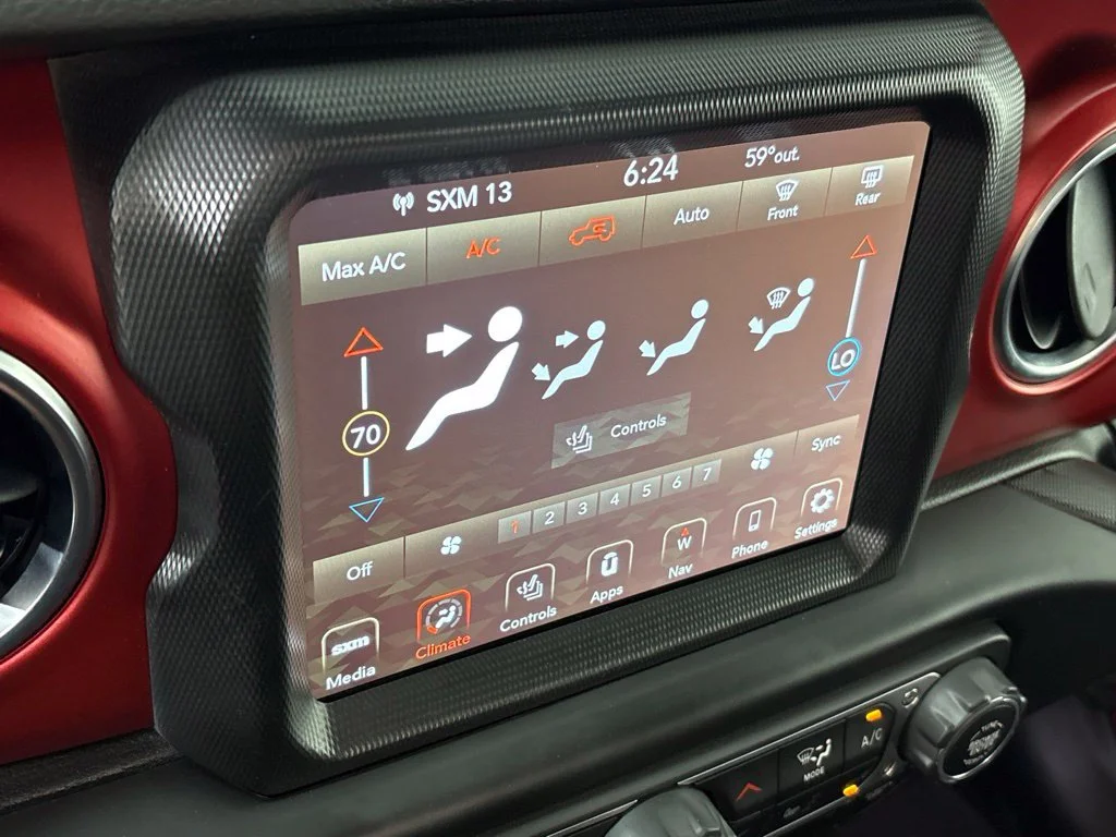Used 2023 Red Jeep Rubicon image 39