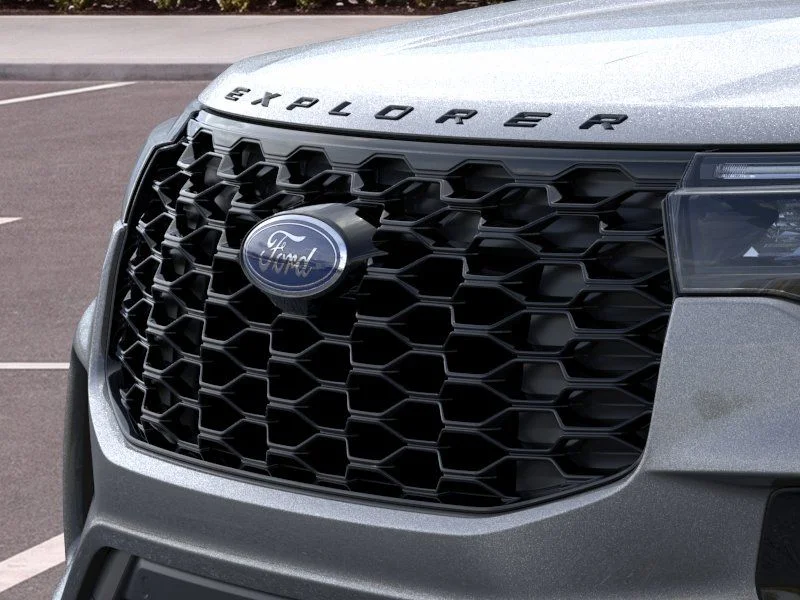 New 2026 Carbonized Gray Metallic Ford ST-Line image 17