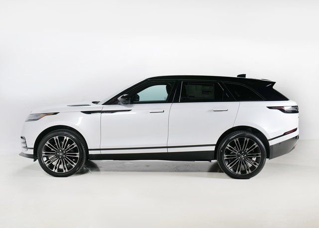 New 2026 Ostuni Pearl White Land Rover Dynamic SE image 6