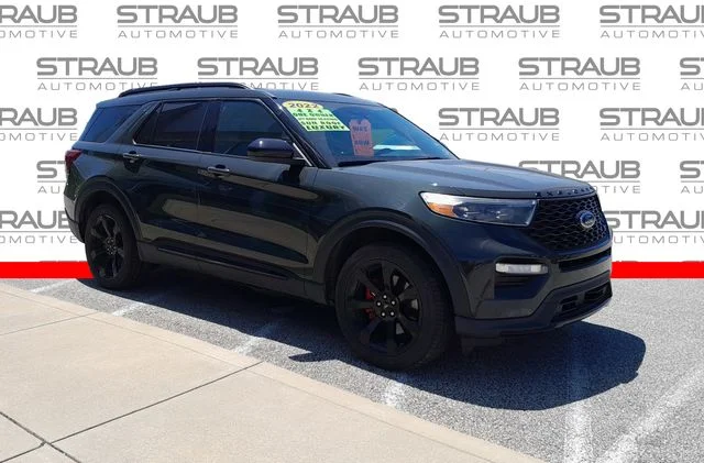 Used 2022 Green Ford ST image 1