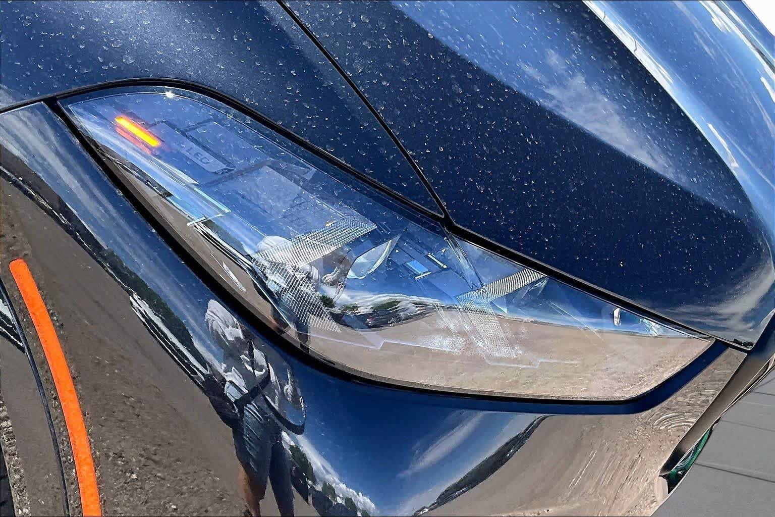 Used 2024 Black Sapphire Metallic BMW xDrive40i image 25