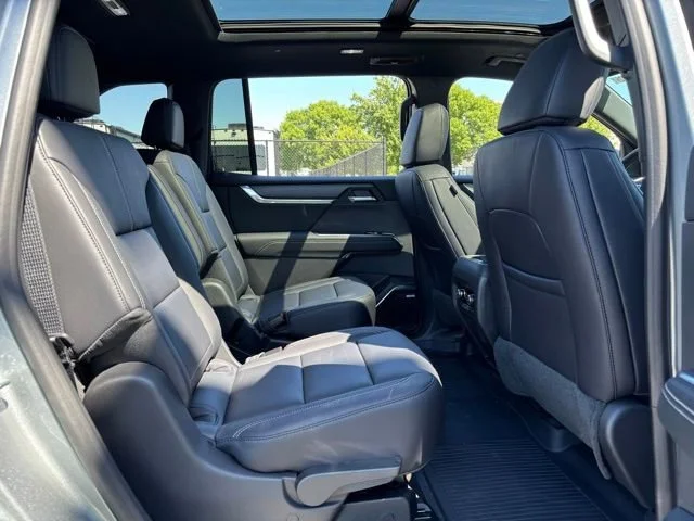 2026 GMC Acadia Elevation - Photo 39