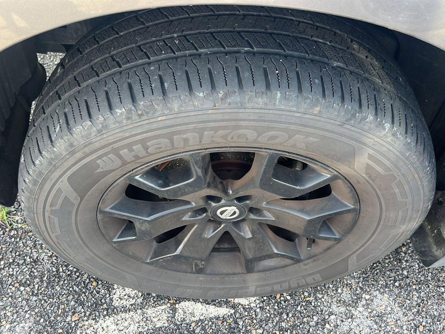Used 2021 Gun Metallic Nissan SV image 7