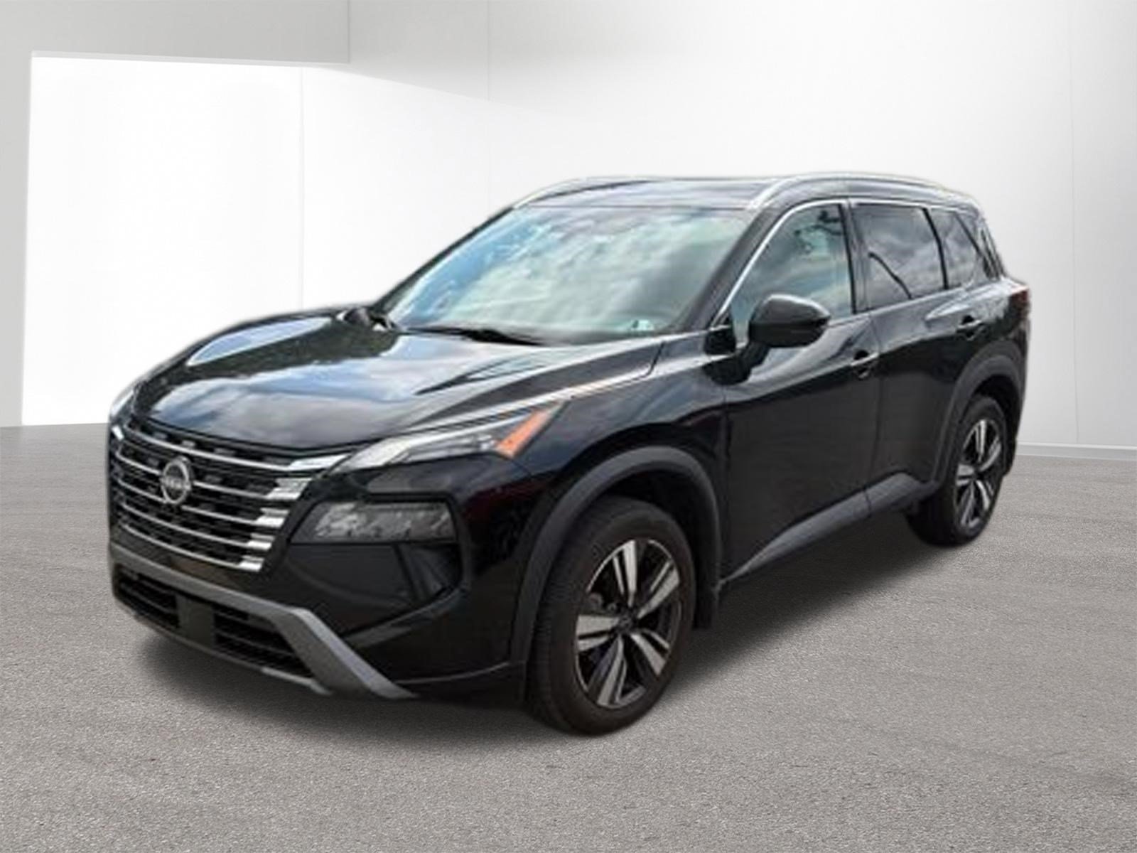 Used 2024 Super Black Nissan SL image 2