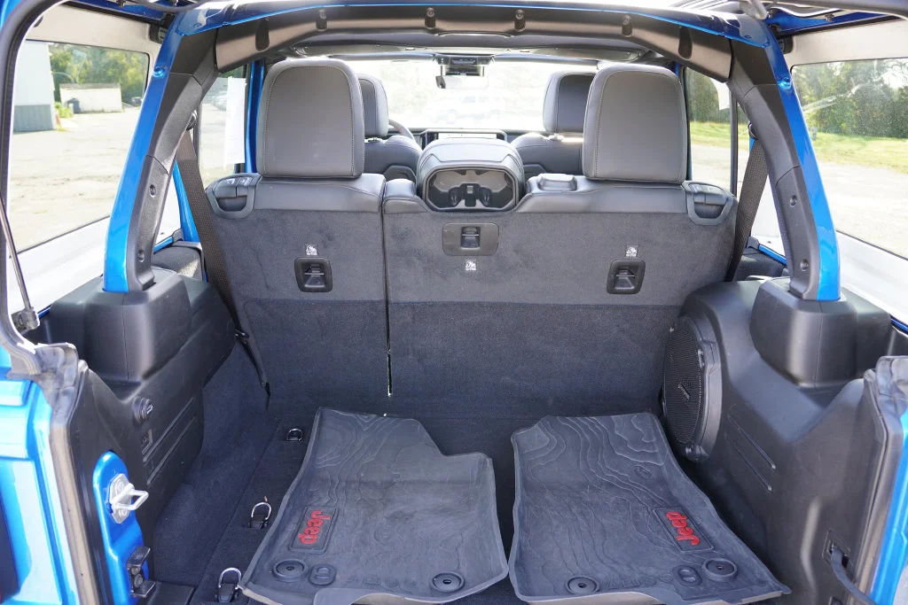 Certified Used 2024 Blue Jeep Rubicon image 22
