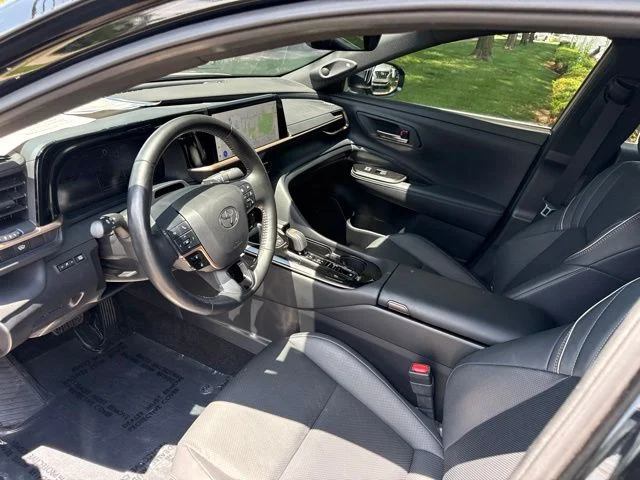 Used 2024 Black Toyota Platinum image 17