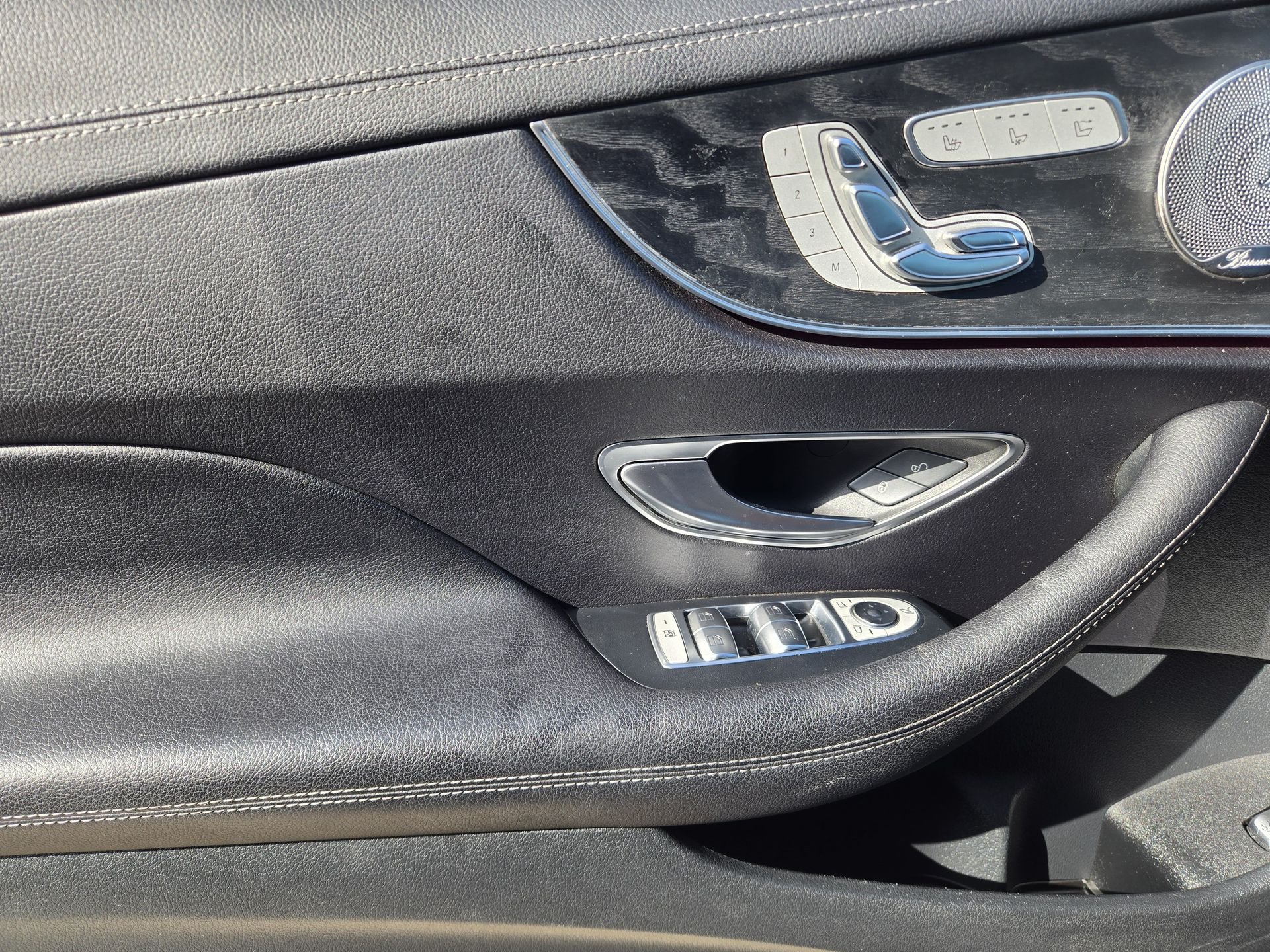 Used 2018 Black Mercedes-Benz E 400 image 22