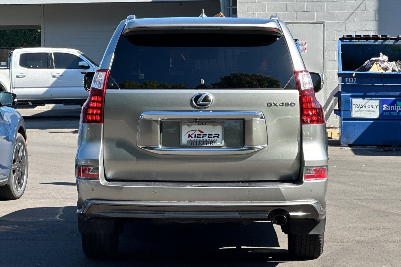 Used 2022 Silver Lexus 460 image 5
