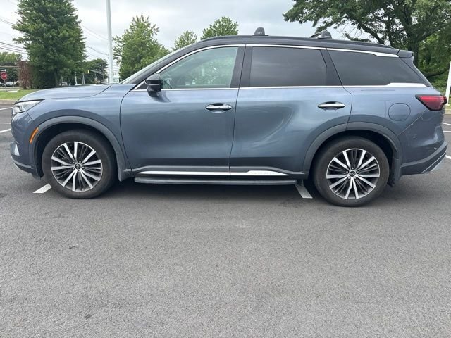 Used 2022 Blue INFINITI Autograph image 4