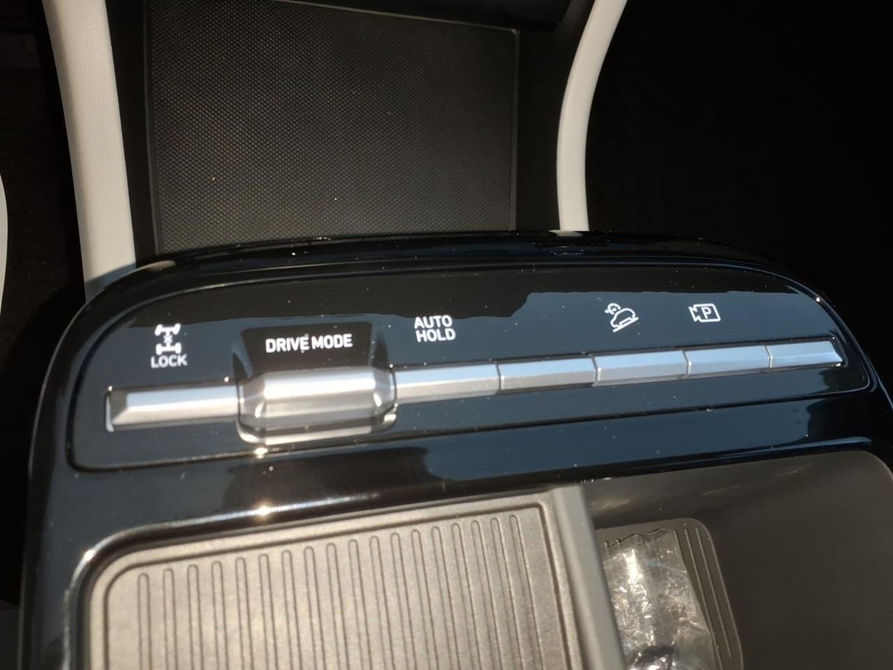 New 2026 Ash Black Hyundai SEL AWD image 29