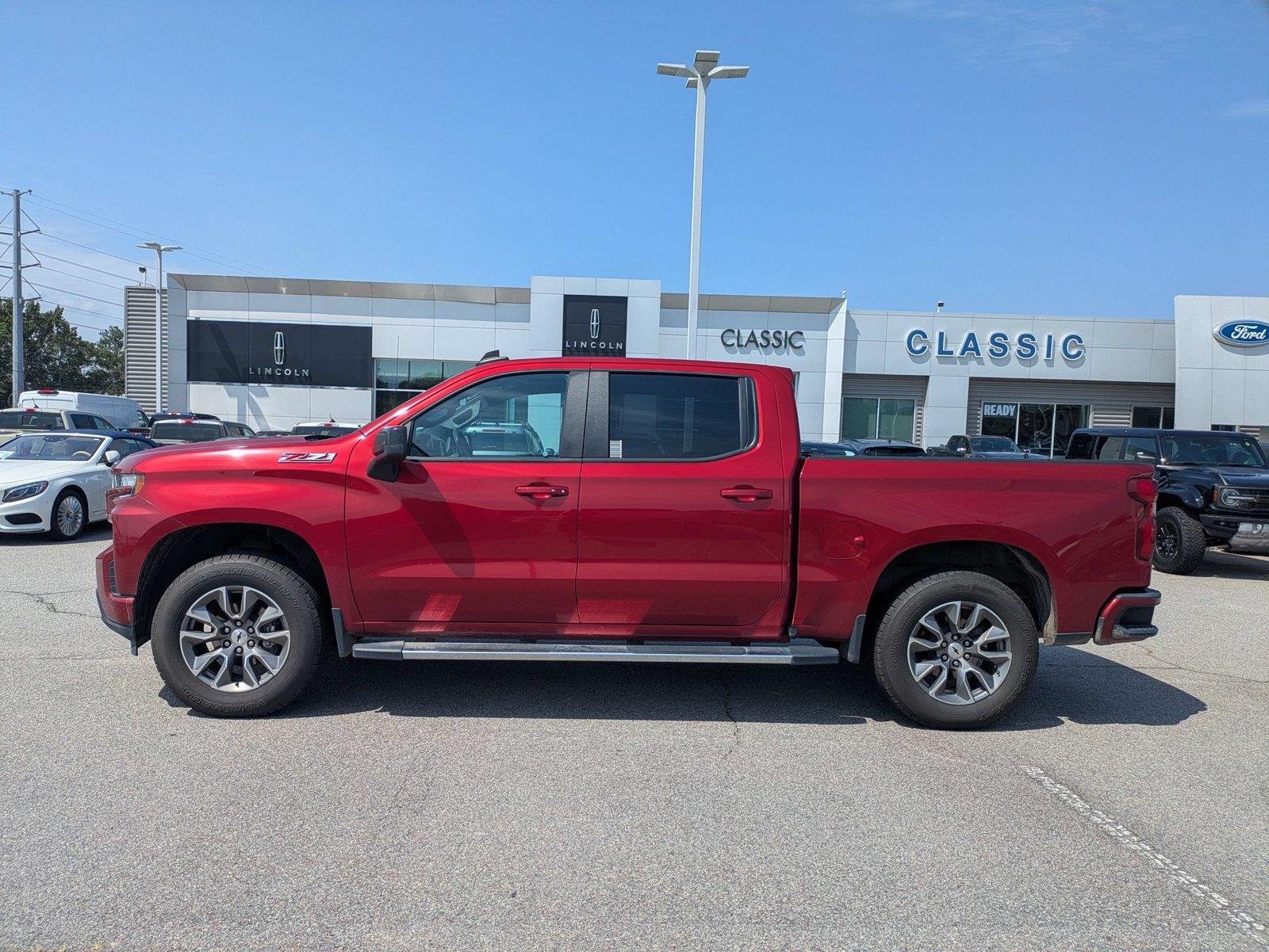 Used 2021 Cherry Red Tintcoat Chevrolet RST image 8