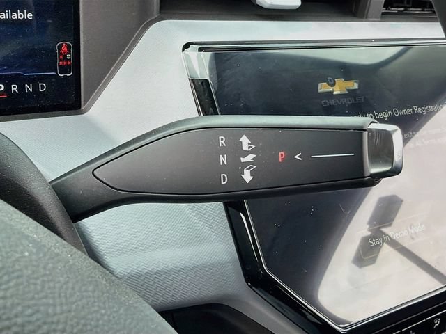 New 2027 Mosaic Black Metallic Chevrolet RS image 19