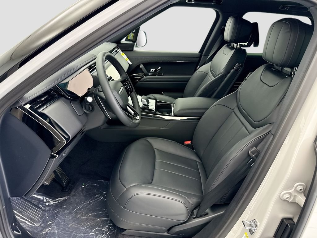 New 2026 Borasco Grey Land Rover Dynamic SE image 18